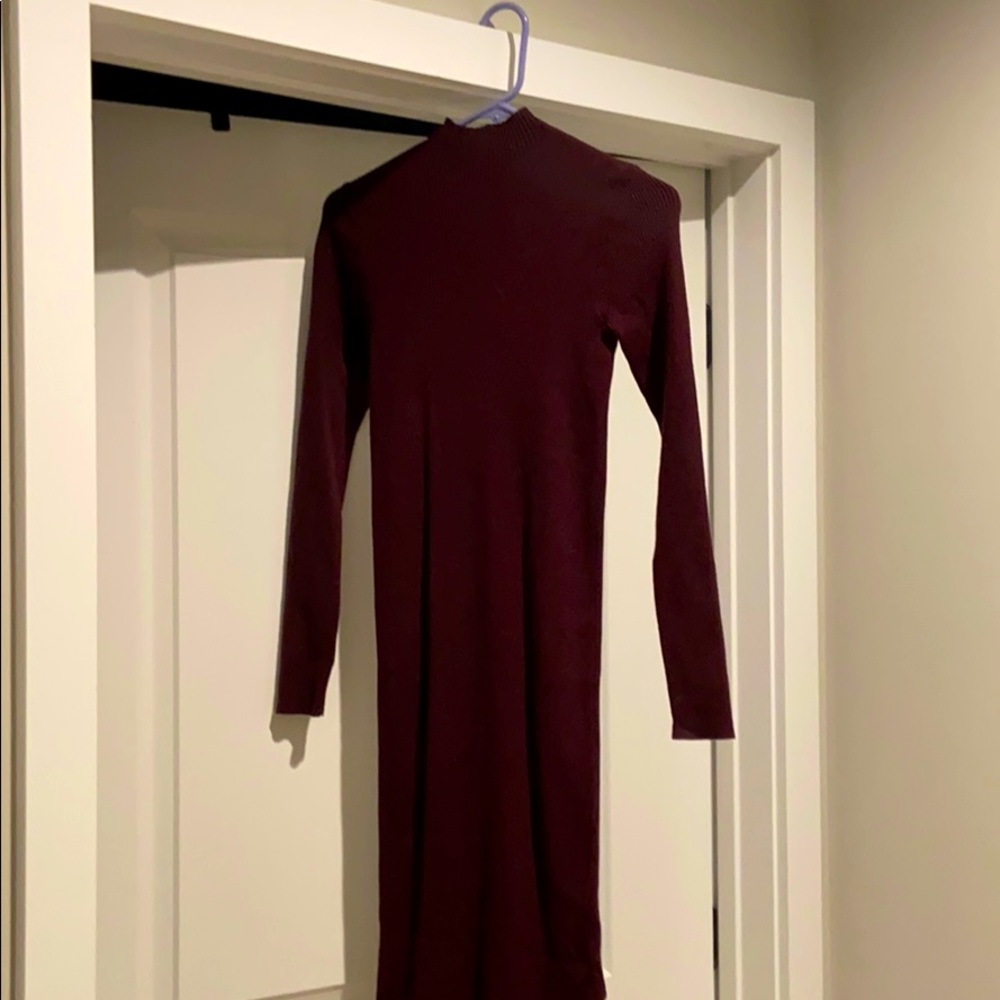 Long sleeve Plum midi dress